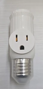 Set Of 6 Light Socket To Plug Adapter E26E27 2/3 Prong Light Bulb Outlet Convert - Picture 1 of 7