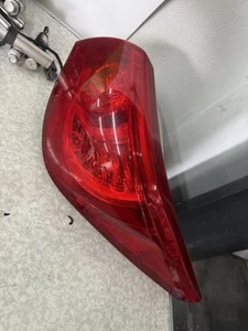 2014-2015 INFINITI Q50 RH RIGHT PASSENGER SIDE OUTER CORNER TAIL LIGHT LAMP OEM - Bild 1 von 4