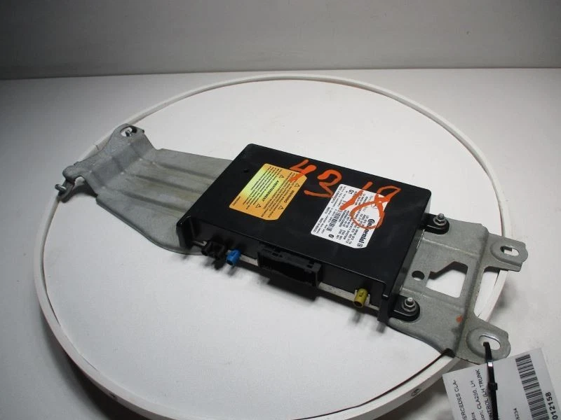 CHASSIS ECM 156 TYPE COMMUNICATION FITS 15-16 18-20 MERCEDES GLA-CLASS 38826 - Image 1 of 4