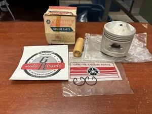 NOS Yamaha XS1 XS2 PISTON KIT STD 0.96 256-11631-02-96 SUB 256-11631-01-9 Y176 - Picture 1 of 12