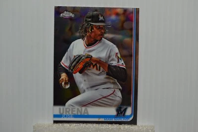 2019 Topps Chrome - prism refractor Baseball card #199 Jose Urena - Image 1 of 2