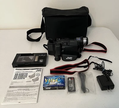 JVC GR-SXM240 SXM240U VHS-C Video Camera Camcorder Bundle w/ Charger Bag Remote - Image 1 of 4