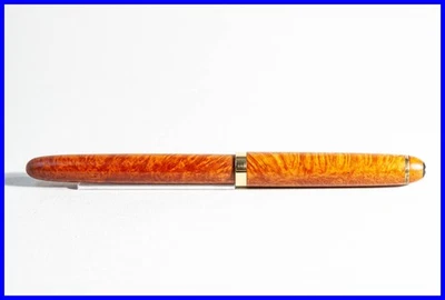 OBRA MAESTRA de prueba Montblanc de la década de 1990 Bruyere madera y oro 144 18K F nuevo en caja sin clip Foto 1 de 4