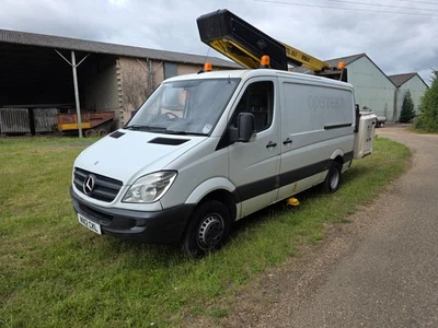 Mercedes-Benz Sprinter Cherry Picker Versalift Access Platform - Image 1 of 4