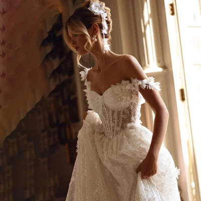 Shinny Cubic Floral White Wedding Dresses A-line Plus Size Tulle Sweep Train - Image 1 of 4