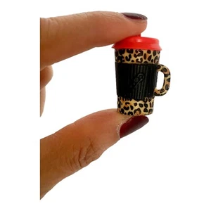 Lol Surprise bambola feroce remix sorella grande solo accessorio tazza caffè miniatura - Foto 1 di 5