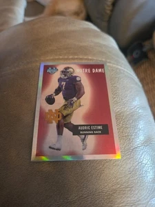 Fútbol americano Bowman Audric Estime 2023 Bowman University cromado 1955 #55BF-24 - Imagen 1 de 2