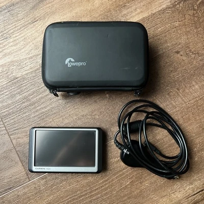 Garmin Nuvi 260w Automotive GPS TESTED AND WORKS - Image 1 of 4