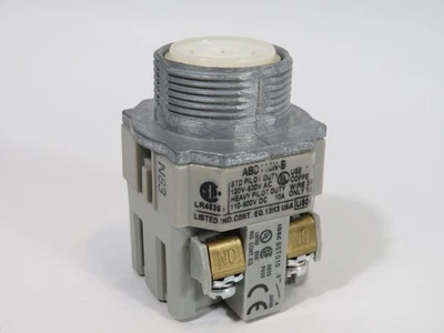 IDEC ABD110N-B Push Button Switch 600V 1NO *No Cap/Missing Hardware* USED - Image 1 of 3
