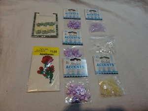 Lot of 8 Ribbon Bows Small Flower Craft Decoration Sewing Garment Accessories - Picture 1 of 7