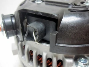 BROKEN PLUG Alternator 2-11295 for 2008-2010 Chrysler Town & Country - Picture 1 of 6
