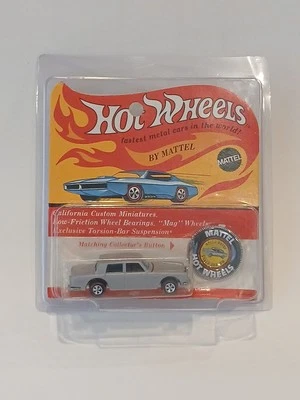 HOTWHEELS 1969 ORIGINAL REDLINE ROLLS ROYCE SILVER SHADOW MINT ONMC w/PROTECTOR  - Image 1 of 4