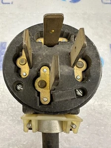 HUBBELL 7302 ANGLE PLUG 60A 120/208V 3PH WYE 4WIRE NEMA 18-60P - Picture 1 of 4