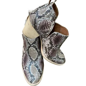 Botas al Tobillo Jeffrey Campbell Piel de Serpiente Talla 8.5 Tacón Apilado Estilo: ROSALEE - Imagen 1 de 13