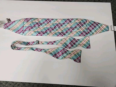  Bowtie And Cummerbund Set #63  - Image 1 of 3