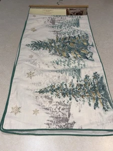 Cynthia Rowley Table Runner Christmas Trees Green & Gold 16” x 72” NWT - Picture 1 of 6