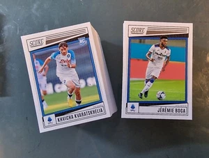 Panini Score Serie A 2022 23 Komplettes Set mit allen 200 Cards Kvaratskhelia RC - Bild 1 von 1