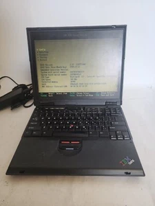 IBM ThinkPad T20 Laptop Pentium III 700MHz 384MB No Hdd No Caddy - Picture 1 of 12
