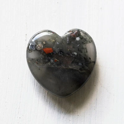 Coeur JASPE HÉLIOTROPE ou SANGUIN 30mm Pierre naturelle Lithothérapie Minéraux - Photo 1/3