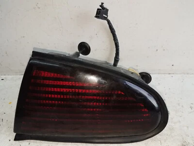 Conjunto de luz trasera derecha Oldsmobile Aurora 1995-1999 (M137) Foto 1 de 2