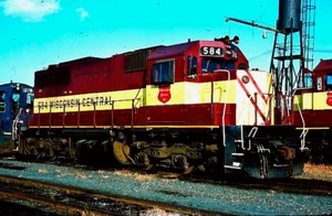 ORIGINAL KODACHROME SLIDE WISCONSIN CENTRAL SDL-39 #584 NEENAH, WI OCT. 8, 1988 - Picture 1 of 1