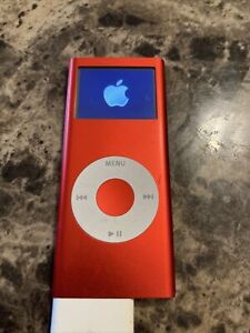 Apple iPod nano 2nd Generation Red (8 GB). (Read)