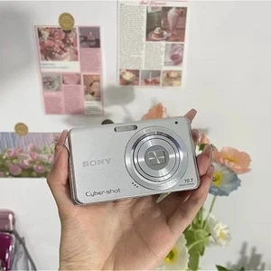 Sony Cyber-shot DSC-W180 Digital Camera 10.1 MP 3x Optical Zoom with Accessories - Picture 1 of 5