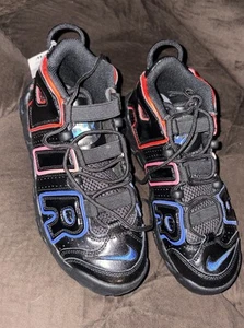 NEU Nike Air More Uptempo FD1012-001 schwarz Jugend Basketballschuhe 5,5 Y/7 WMNS - Bild 1 von 2