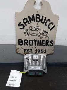 Jeep Wagoneer Serie III 2022 ECU: 68531884AH - Imagen 1 de 12