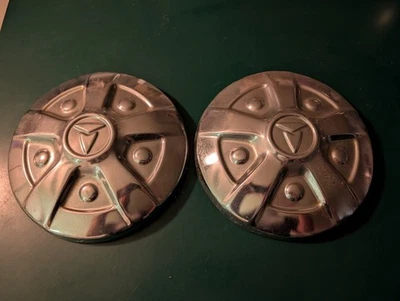 Toyota Hilux 1972-1979 camioneta pickup tapacubos cromados tapa central OEM lote de 2 JDM  Foto 1 de 4