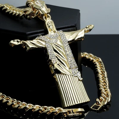 Colgante grande Jesús Redentor circonita cúbica helada y cadena cubana de 10 mm chapada en oro Foto 1 de 4