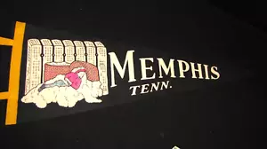 Memphis, Tennessee Vintage Filz Souvenir Wimpel mit asiatischem Mann schläft auf Baumwolle ~ 27 Zoll - Bild 1 von 5