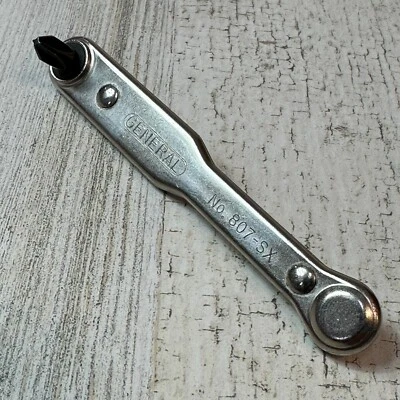 General Tools 807SX Ratchet Offset Screwdriver w Flat/Slotted & Phillips Blades - Image 1 of 4