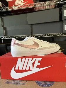 Premium Blazer 77 Low Hot Pink - Imagen 1 de 7