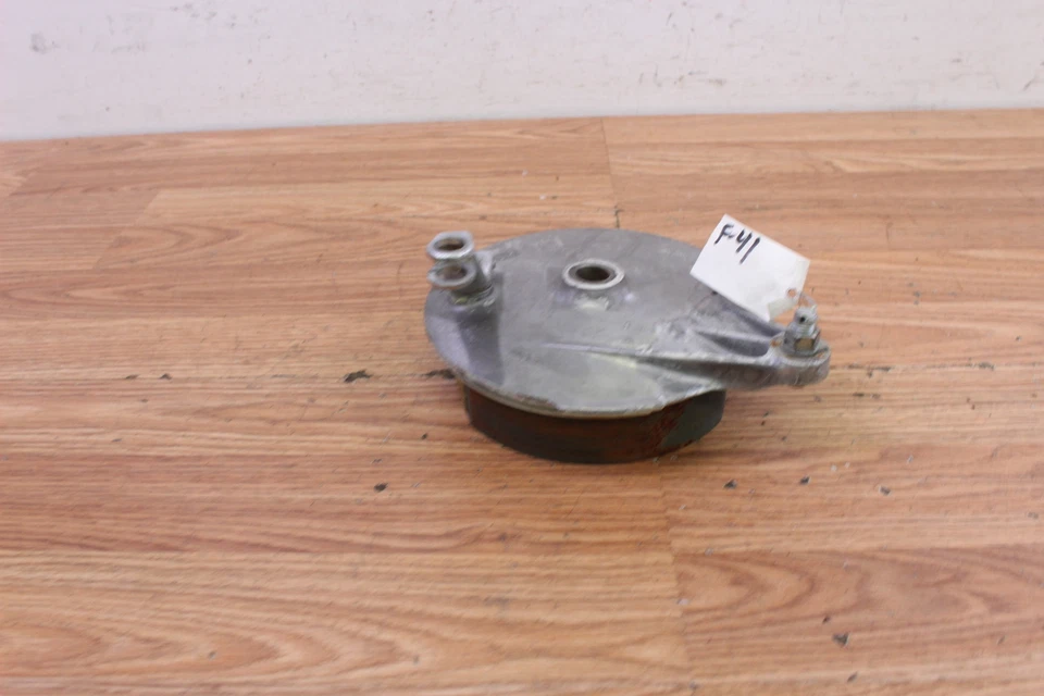 Placa de freno trasera Suzuki GS450L 1983 Foto 1 de 4