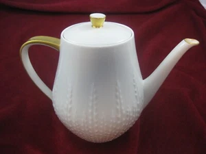 Hutschenreuther EXZELLENZ Coffee Pot 7.5" Tall Signed: Breinin White Porcelain - Picture 1 of 6