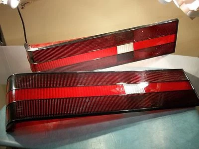 NOS 1982 1983 1984 1985 Ford Escort GT Mercury Tail Light Lamp Lens slite damage - Image 1 of 4