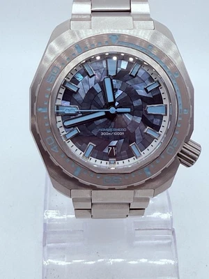 Zelos HAMMERHEAD V3 300M Titanium AUTO DIVE WATCH-'MOSAIC MOP' DIAL‼️ - Image 1 of 4