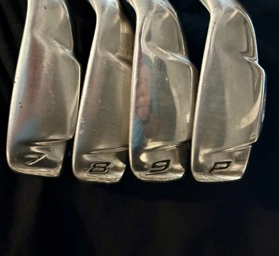 Hireko Power Play System Q2 4 Iron RH Set-7,8,9,P - Image 1 of 4