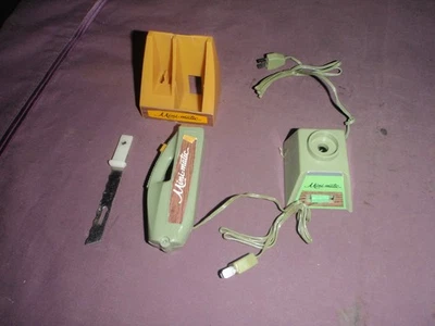 Parts LOT VTG 1970 Ideal Toy Mini Matic Kitchen Appliances Carver & Blender/used - Image 1 of 4