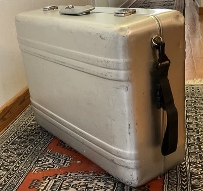 Zero Halliburton 26x18x9” Aluminum Wheeled Suitcase Combo Lock Lined Partitions - Image 1 of 4