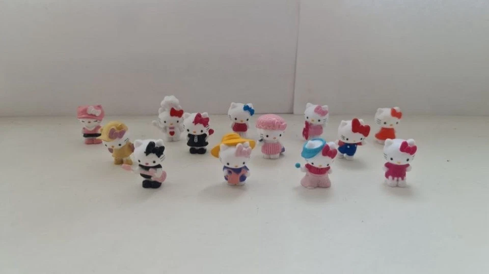 Bip's Candy Fun Hello Kitty 3, Juego completo para niños, 12 figuras, adornos para pasteles Foto 1 de 1