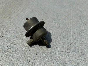 0280161012 Fuel Pressure Regulator BOSCH 500SEL 500SEC 380SLC 380SL 380SEL 500SL - Picture 1 of 2