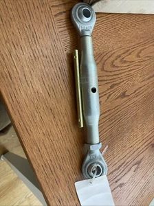 AUC12534  John Deere 3 point center link - Picture 1 of 3