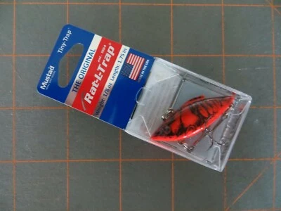 New in Package Bill Lewis Rat-L-Trap - Red Crawfish - 1/8 oz - 1 3/4 inch - Image 1 of 2