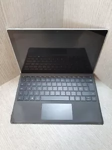 Microsoft Surface Pro (5th Gen) 12.3" M3-7Y30 4GB RAM 128GB NVMe Grade B EK1102 - Picture 1 of 10