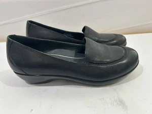 Scarpe mocassini donna Dansko slip on in pelle nera 40EU - 9US - Foto 1 di 7