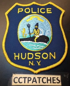 HUDSON, NEW YORK POLICE SHOULDER PATCH - Picture 1 of 2