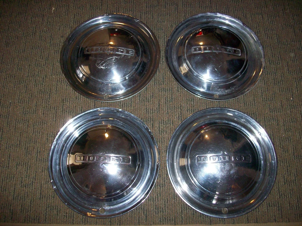 Колпаки колес 1949-1950 Dodge Coronet, Rpyal, Meadowbrook 4-15 дюймов - Изображение 1 из 4