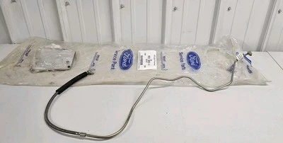 Línea de freno original Ford F5TZ-7A512-A 1995-1997 Ford F Super Duty 7,3 L F250F350 Foto 1 de 4